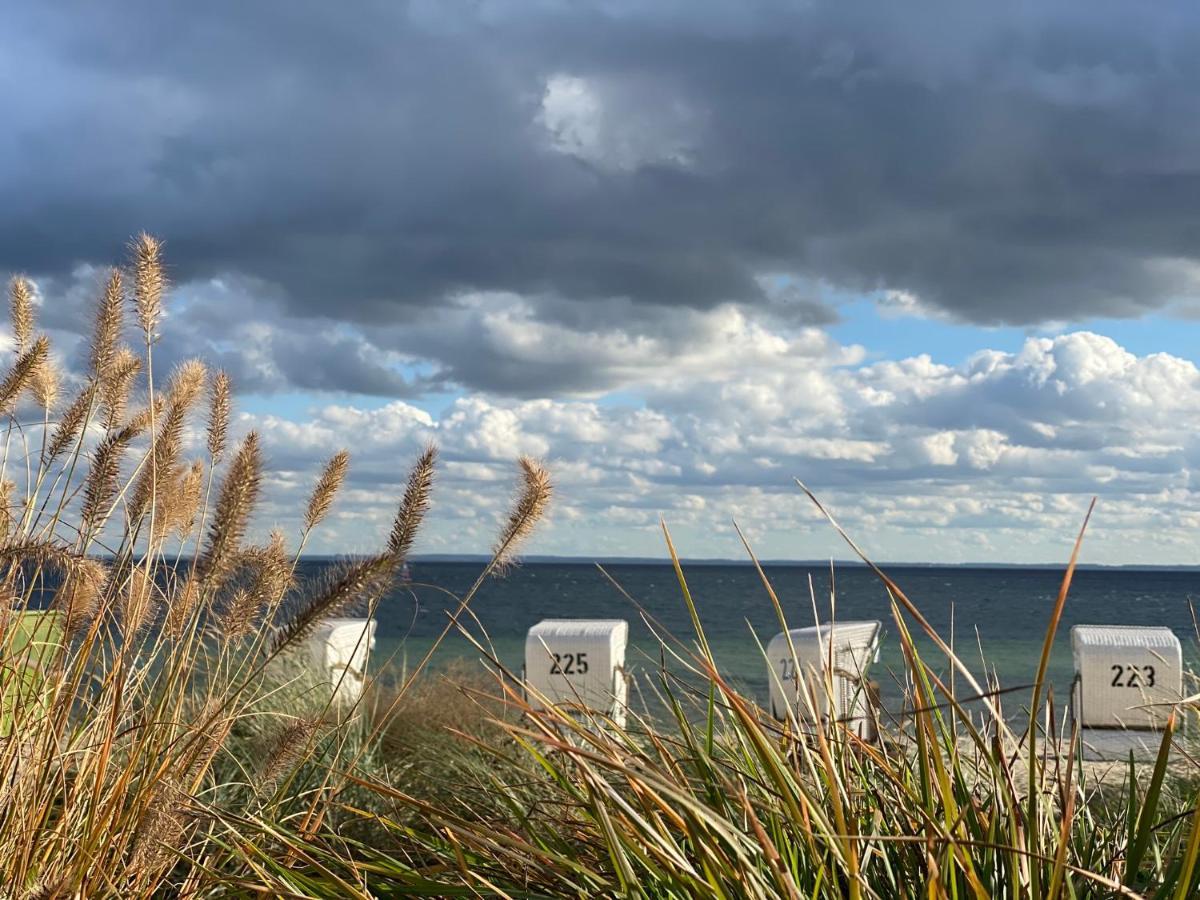 Fewo Panoramadeck Familien-Strandnah-Garten-Hunde-Sport-Und Schwimmbadnah-Hansapark Sierksdorf Esterno foto